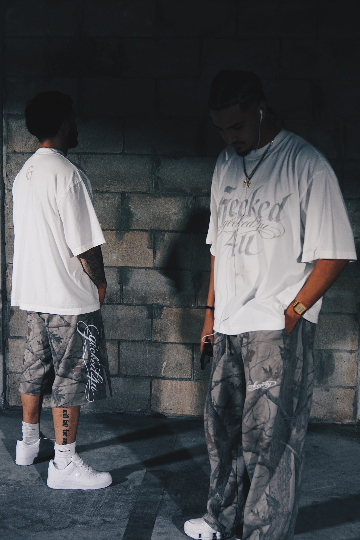 White Signature Script Oversized T